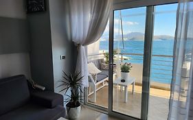 Alpha Seaside Apartment